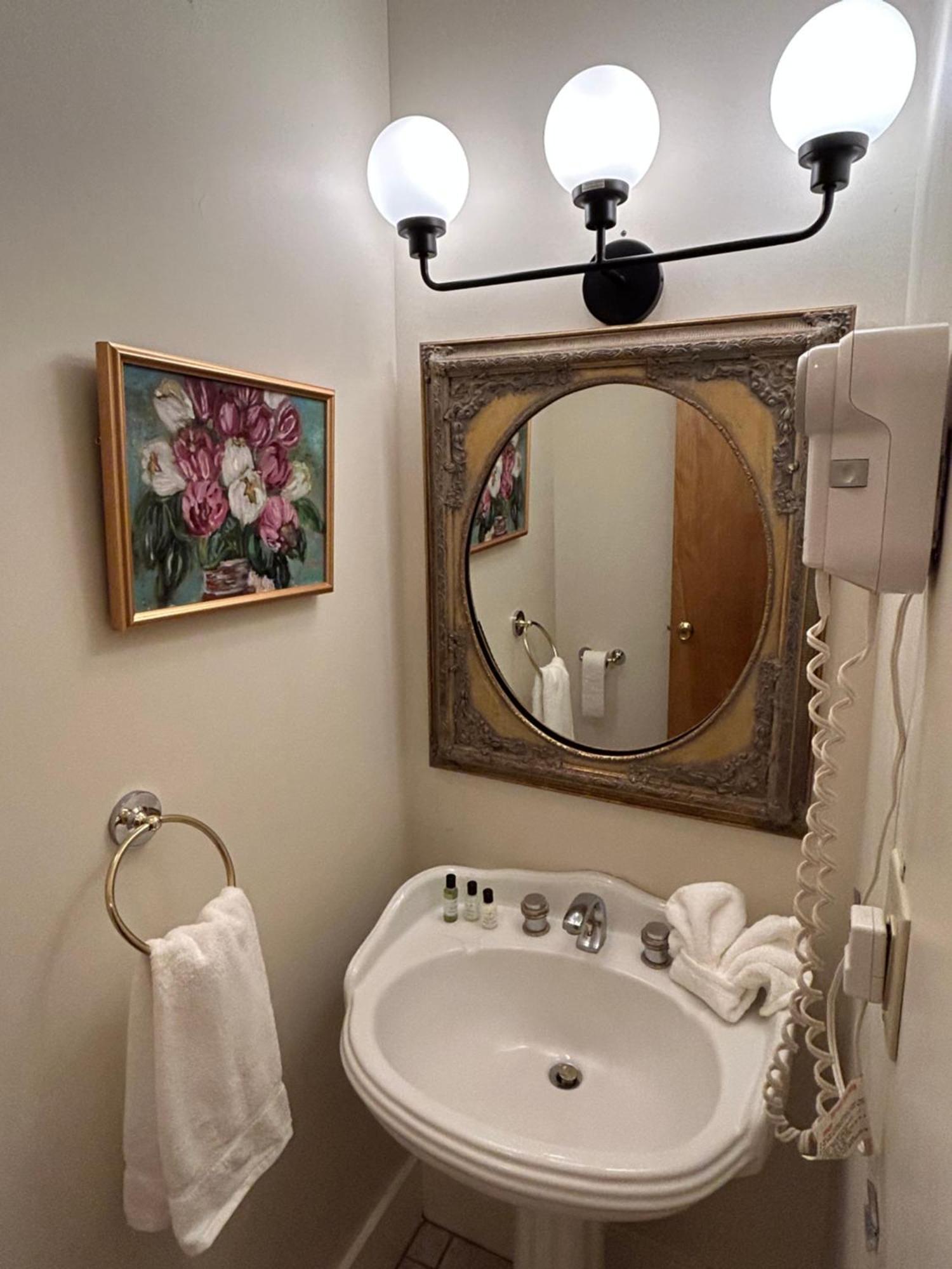 The Elizabeth Inn And Restaurant Bethel Kamer foto